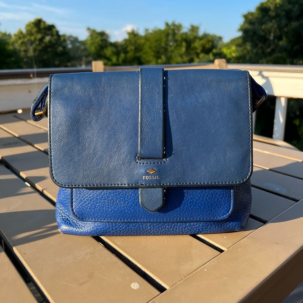 Fossil Small Kinley Crossbody Boho bag in royal and electric blue